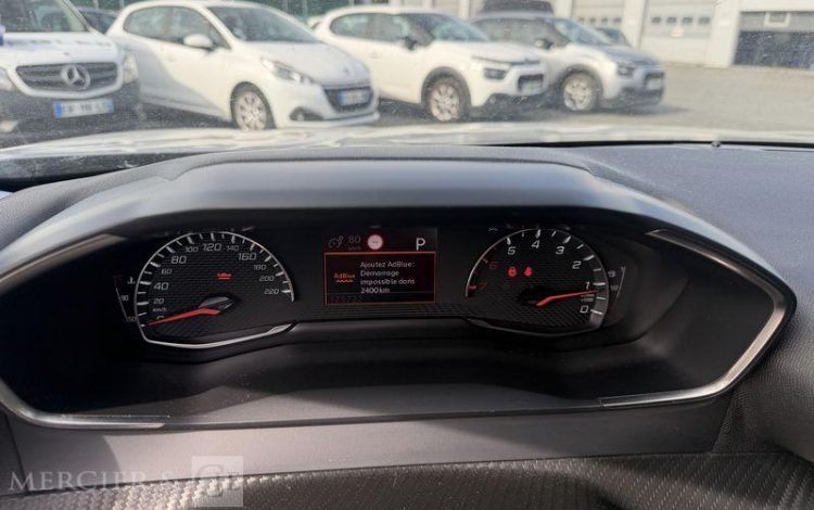 PEUGEOT 2008  GD-842-LS