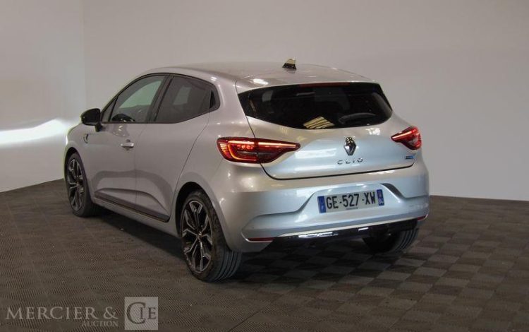 RENAULT CLIO SL LUTECIA E-TECH 140 GRIS GE-527-XW