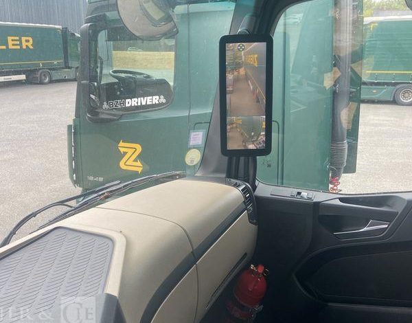 MERCEDES TRACTEUR  GE-553-KX