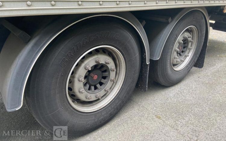 FRUEHAUF SEMI REMORQUE FOURGON  GP-032-VX