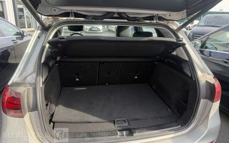 MERCEDES B 200 D  GP-049-BM