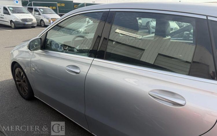 MERCEDES B 200 D  GP-049-BM