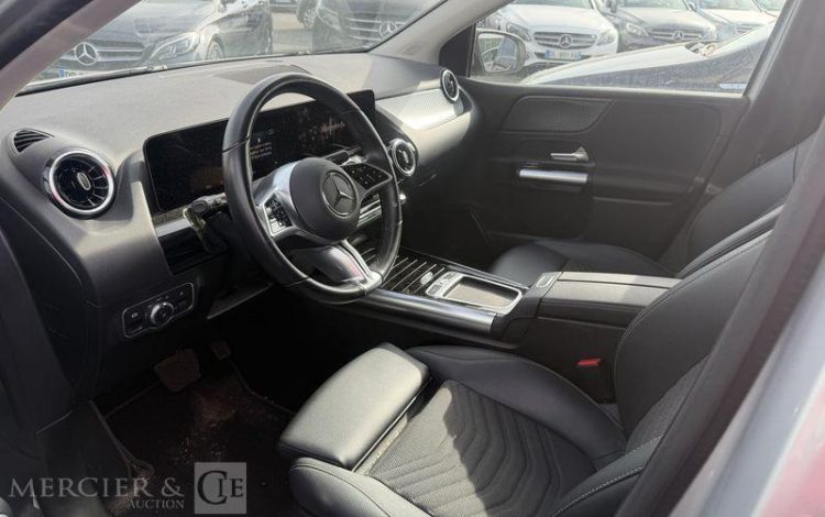 MERCEDES B 200 D  GP-049-BM