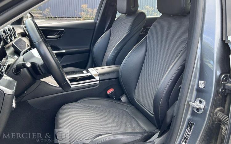 MERCEDES CLASSE C BREAK 200d AVANTGARDE LINE 9G-TRONIC GRIS GS-210-MH