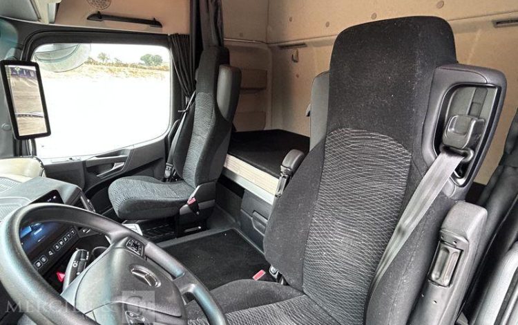 MERCEDES ACTROS 1846 4×2 VERT GS-529-XK
