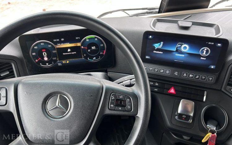 MERCEDES ACTROS 1846 4×2 VERT GS-529-XK