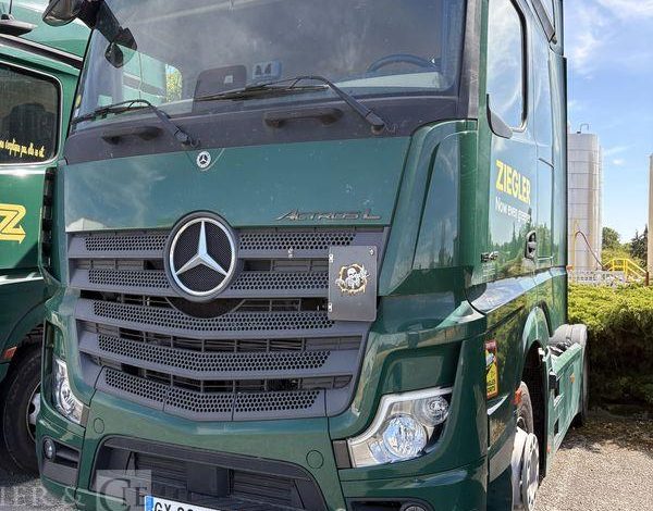 MERCEDES ACTROS L 1946 VERT GX-322-WJ