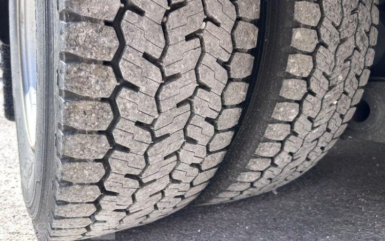 MERCEDES ATEGO 1524 VERT HC-415-LM