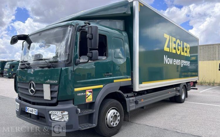 MERCEDES ATEGO 1524 VERT HC-448-TD