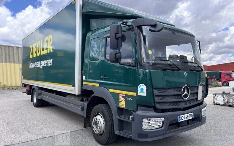 MERCEDES ATEGO 1524 VERT HC-448-TD