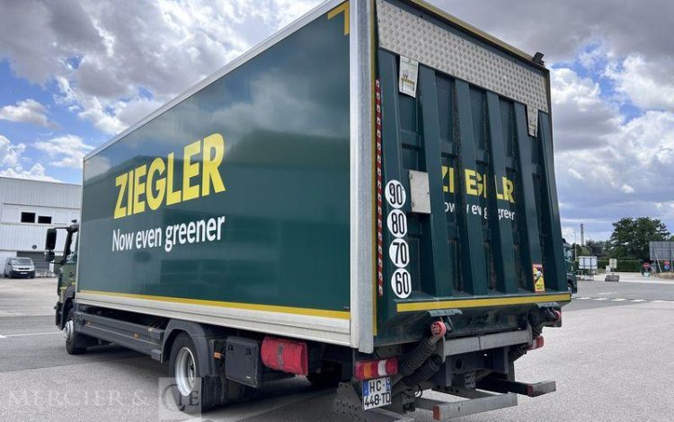 MERCEDES ATEGO 1524 VERT HC-448-TD