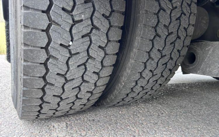 MERCEDES ATEGO 1524 VERT HC-448-TD