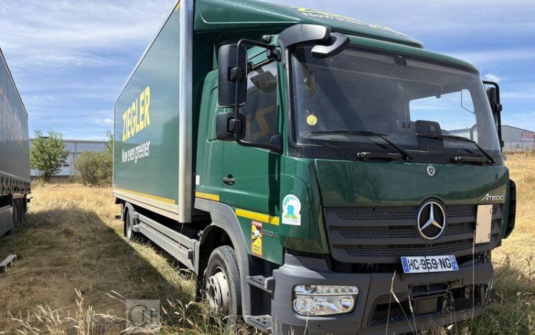 MERCEDES ATEGO 1524 CAISSE VERT HC-959-NG