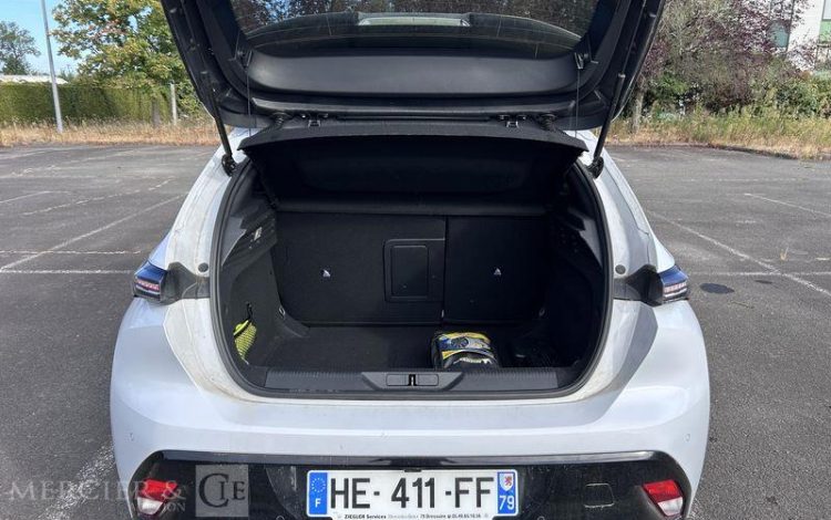 PEUGEOT 308  HE-411-FF