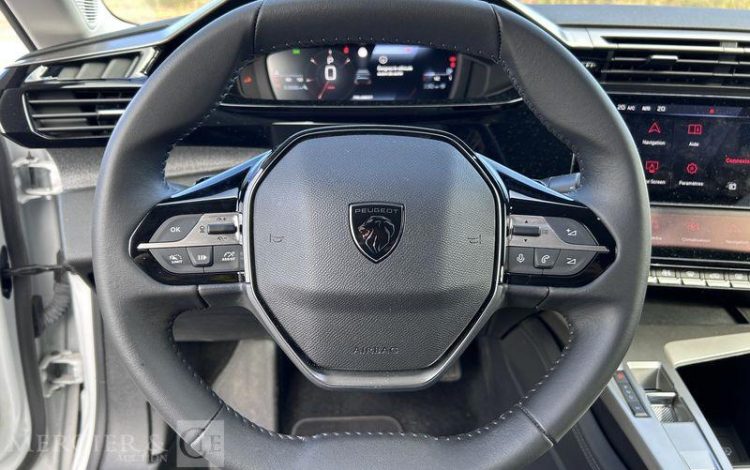 PEUGEOT 308  HE-411-FF