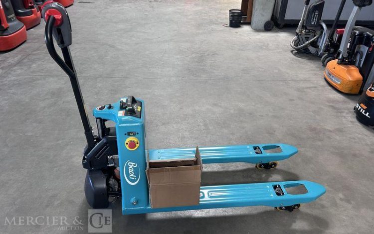 BAOLI TRANSPALETTE ELECTRIQUE EP15-03 – CAP 1T5 – AN 2025 BLEU PA2134