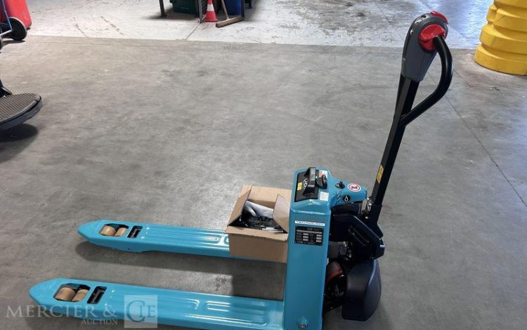 BAOLI TRANSPALETTE ELECTRIQUE P15-03 – CAP 1T5 – AN 2025 BLEU PA2141