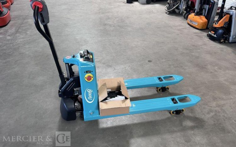 BAOLI TRANSPALETTE ELECTRIQUE P15-03 – CAP 1T5 – AN 2025 BLEU PA2141