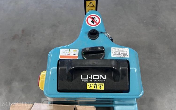 BAOLI TRANSPALETTE ELECTRIQUE P15-03 – CAP 1T5 – AN 2025 BLEU PA2141