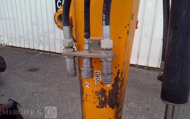 BOBCAT MINIPELLE E35 – 2 GODETS – 3.5T – 3809H – AN2017  PEL10332