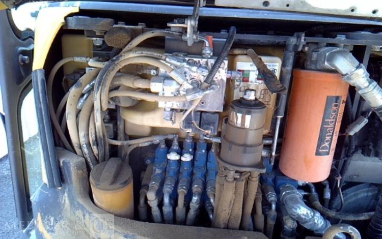 VOLVO MINI PELLE ECR 50 D – 3 GODETS  – 5T – 2742H – AN2018  PEL10781