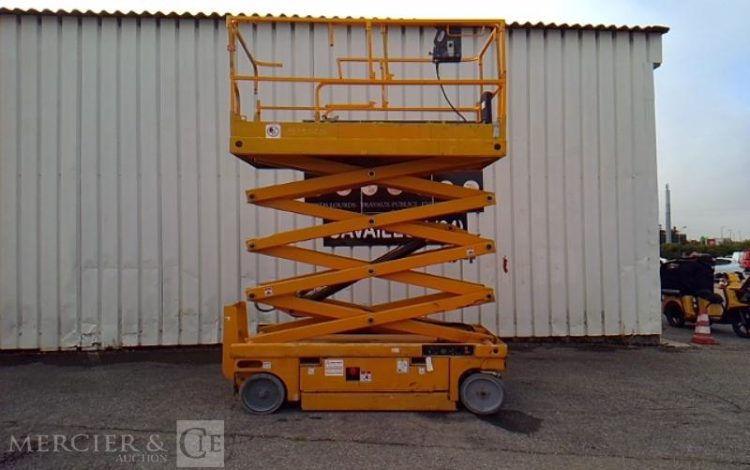 HAULOTTE NACELLE PLATEFORME CISEAUX COMPACT 10 – 10M – 625H – AN2012  SCI10206