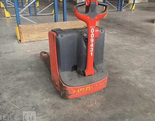 FENWICK TRANSPALETTE ELECTRIQUE T16 – CAP 1T6 – AN 2019 – 1080 HEURES ROUGE V09431