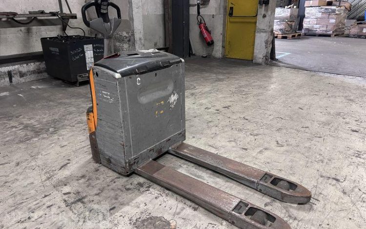 STILL TRANSPALETTE ELECTRIQUE EXU16 -CAP 1T6 – AN 2021 – 2109 HEURES ORA Y00114