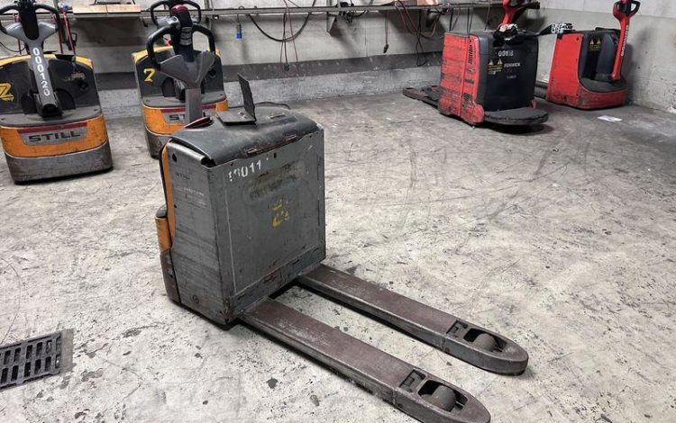 STILL TRANSPALETTE ELECTRIQUE EXU16 -CAP 1T6 – AN 2021 – 1931 HEURES ORA Y00118