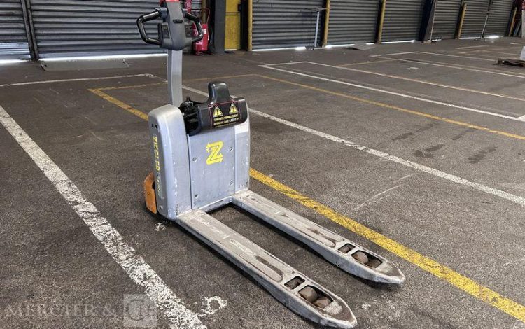 STILL TRANSPALETTE ELECTRIQUE ECH15 – CAP 1T5 – AN 2021 – 155 HEURES ORA Y02840