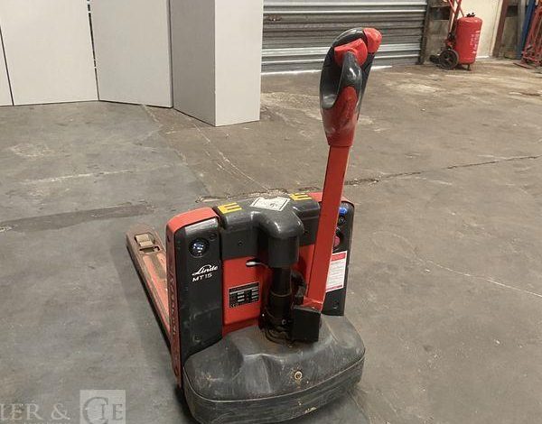 LINDE TRANSPALETTE ELECTRIQUE MT15 – CAP 1T5 – AN 2021 – 900 HEURES ROUGE Y60126
