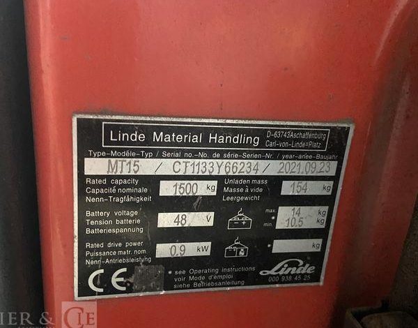LINDE TRANSPALETTE ELECTRIQUE MT15 – CAP 1T5 – AN 2021 ROUGE Y66234