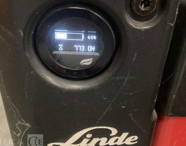 LINDE TRANSPALETTE ELECTRIQUE – MT15 – CAP 1T5 -AN 2023 – 773 HEURES ROUGE Y66236