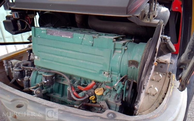 VOLVO CHARGEUSE ARTICULEE L25F – 2T – 2754H – AN2014  120 302