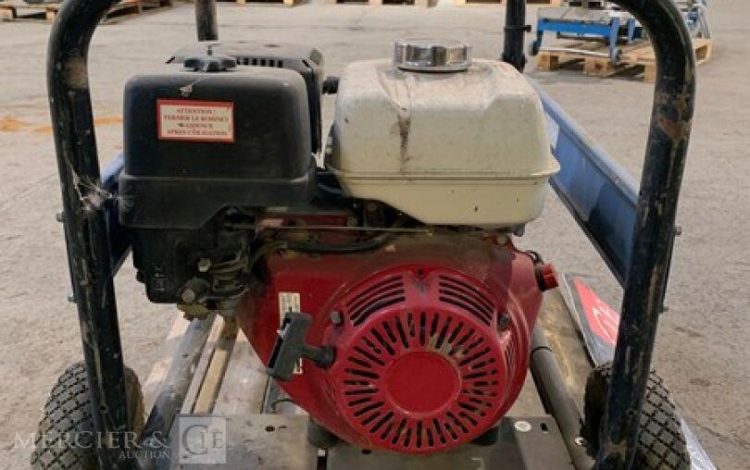 SDMO HX 7500 T  GRO010098
