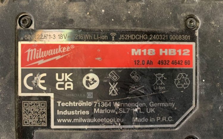 MILWAUKEE M18 HB12  MIL010056