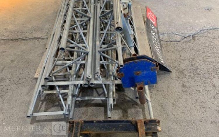 LEV010529
