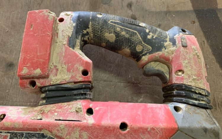 MILWAUKEE M18  MIL010007