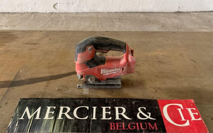 MILWAUKEE M18 FJS  MIL010003