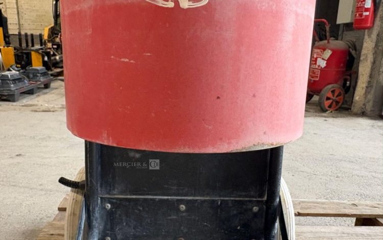 HUSQVARNA S26  134MAM8