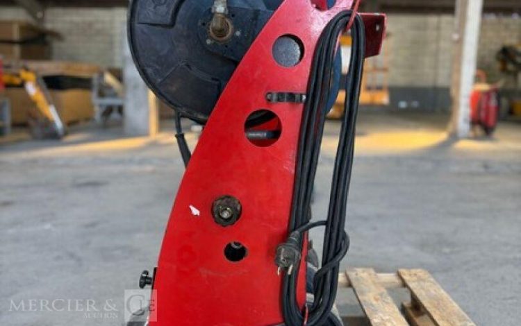 REGELAV EFC130-11M  120MAM8