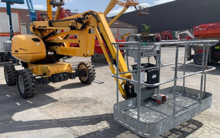 MANITOU 160 ATJ E3  ELE010305