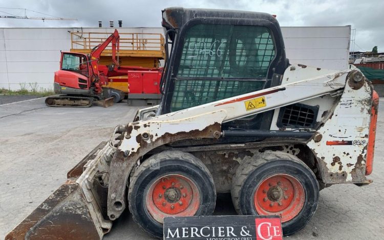 BOBCAT S450  9766