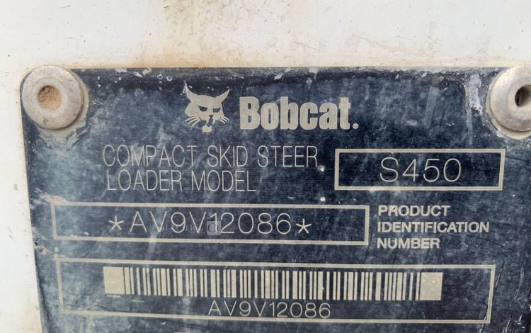 BOBCAT S450  9766