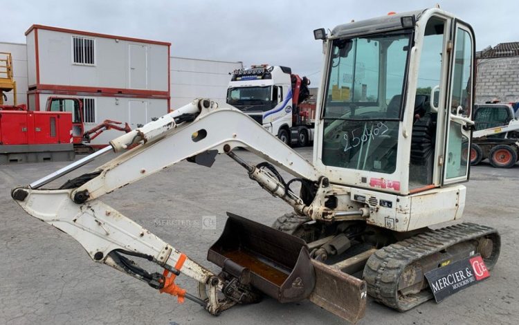 VOLVO ECR25D  250409