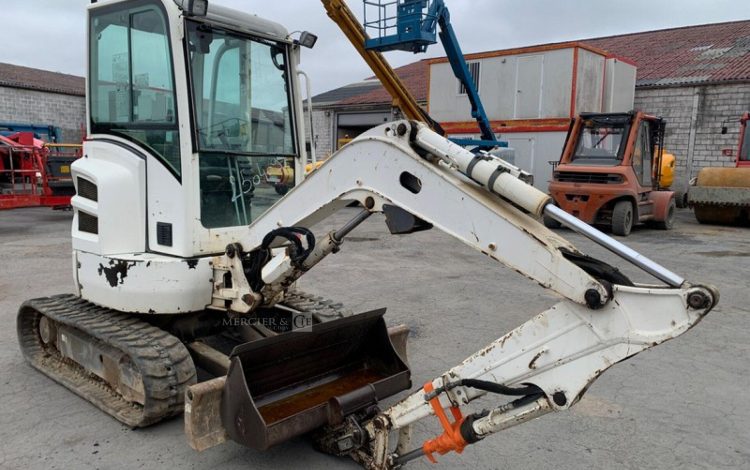 VOLVO ECR25D  250409