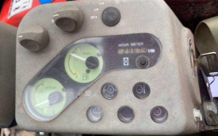 YANMAR VIO25-4  242565