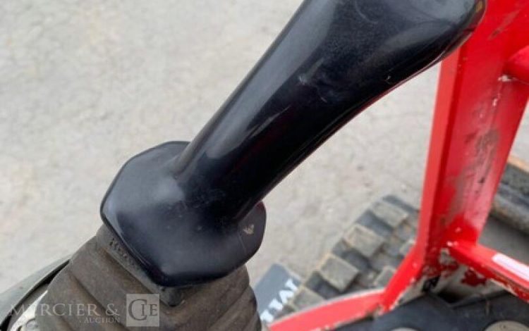 YANMAR VIO25-4  242565