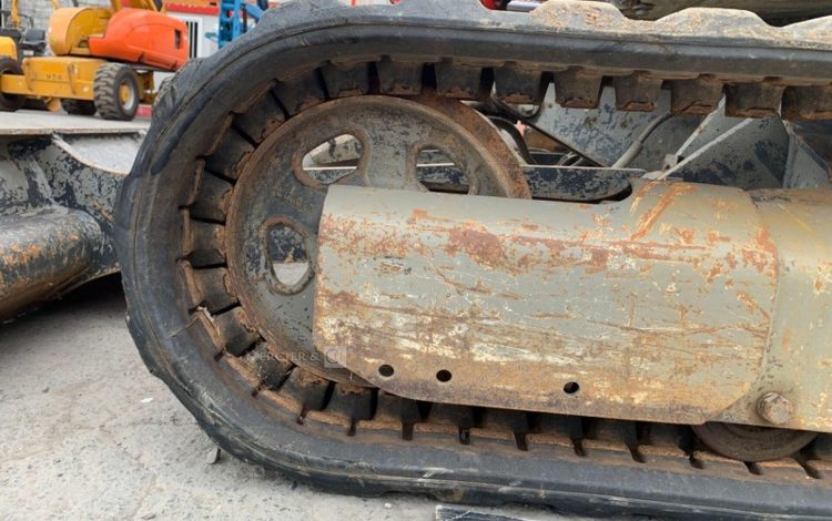 YANMAR VIO25-4  242565