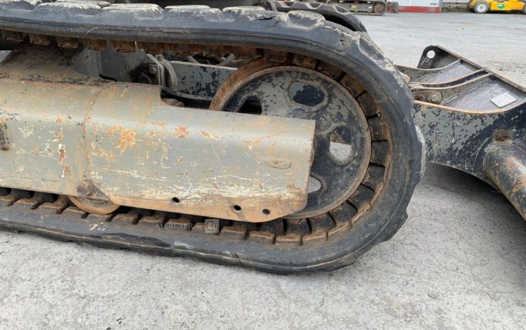 YANMAR VIO25-4  242565